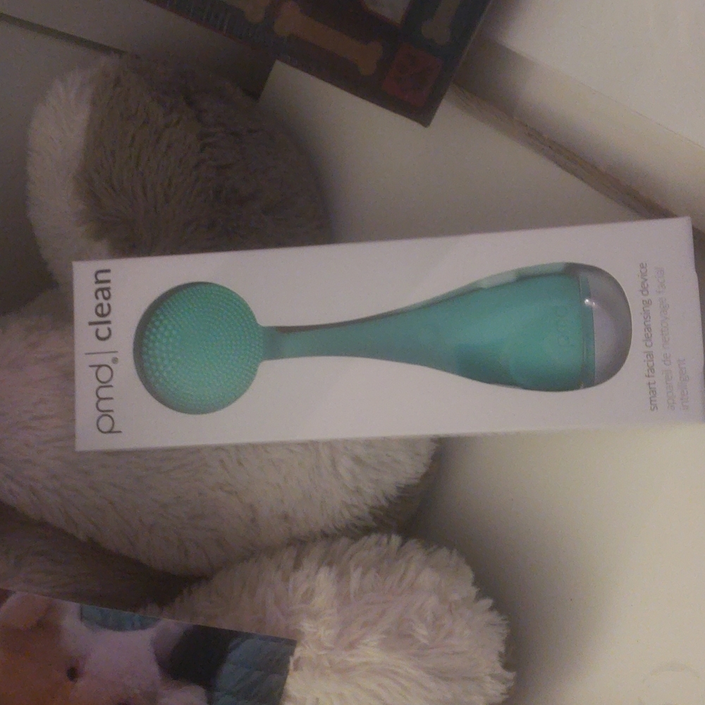 PMD CLEAN  SMART FACIAL CLEANSER